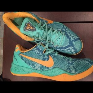 Kobe 8 System Basketball Shoes